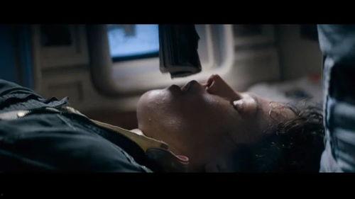夜孔雀无删减在线观看,原汁原味呈现的唯美爱情史诗