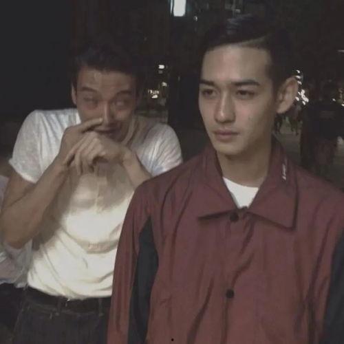 娱乐吃瓜头像男