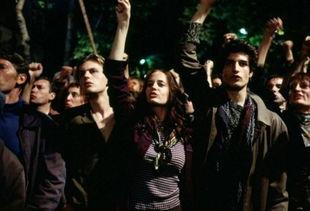 亲密法国在线观看,在线观看亲密法国，感受异国风情